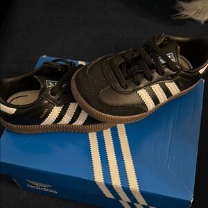 Adidas Samba sneakers